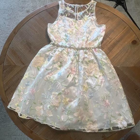 Rare‎ Editions Pastel Floral embroidered Kids Dress Size 12 - Picture 4 of 8